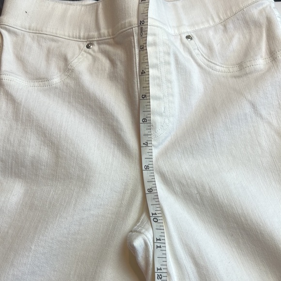 SPANX pull on, Stretch, Distress Frayed hem, white Jeans SZ S - Picture 8 of 9